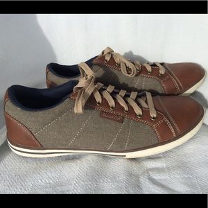 American Eagle Brown Canvas Sneakers Sz 8.5